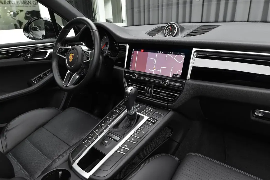 Porsche Macan Sport Chrono S - Thumbnail 8