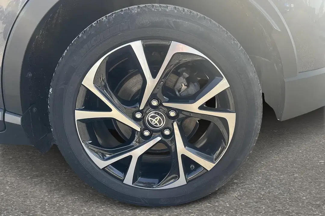 Toyota C-HR - Thumbnail 20