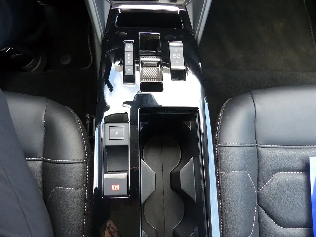 Citroen C4 Shine - Thumbnail 8