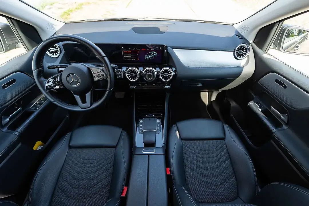 Mercedes-Benz B 180 - Thumbnail 10