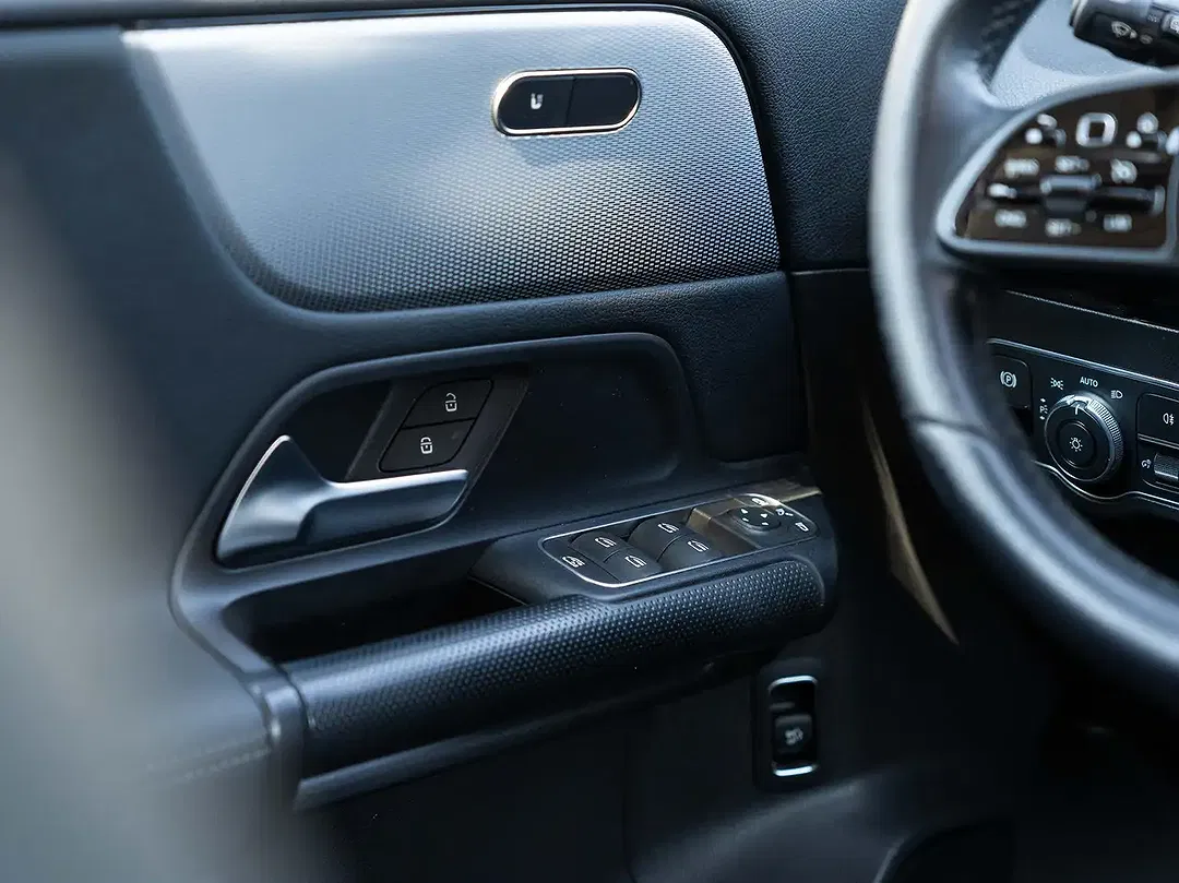 Mercedes-Benz B 180 - Thumbnail 12