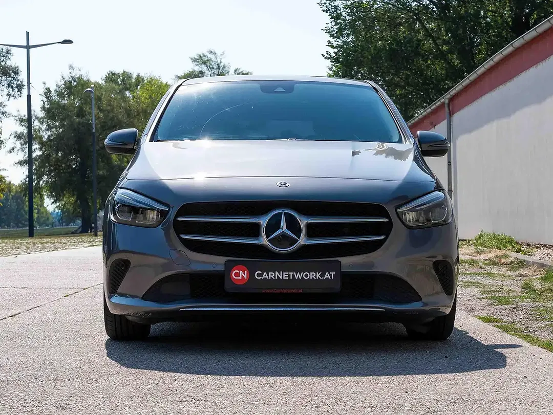 Mercedes-Benz B 180 - Thumbnail 3