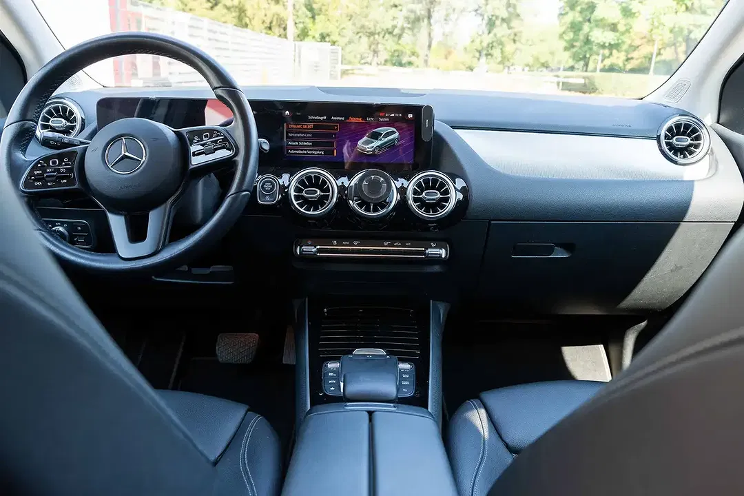 Mercedes-Benz B 180 - Thumbnail 8