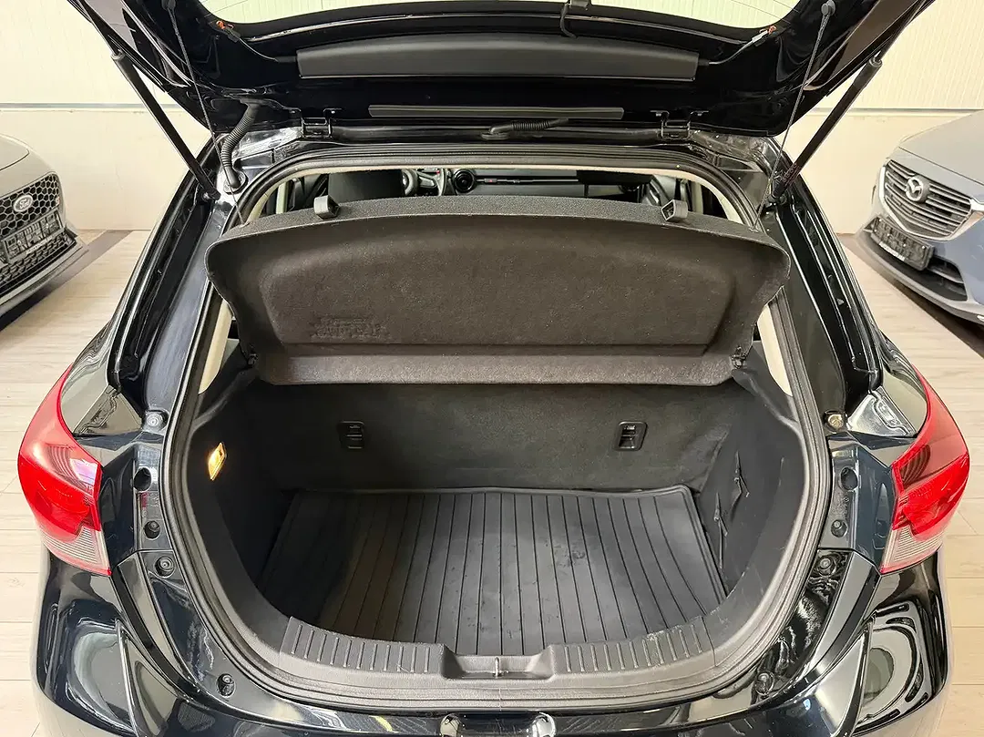 Mazda 2 1.5 SKYACTIV-G - Thumbnail 8