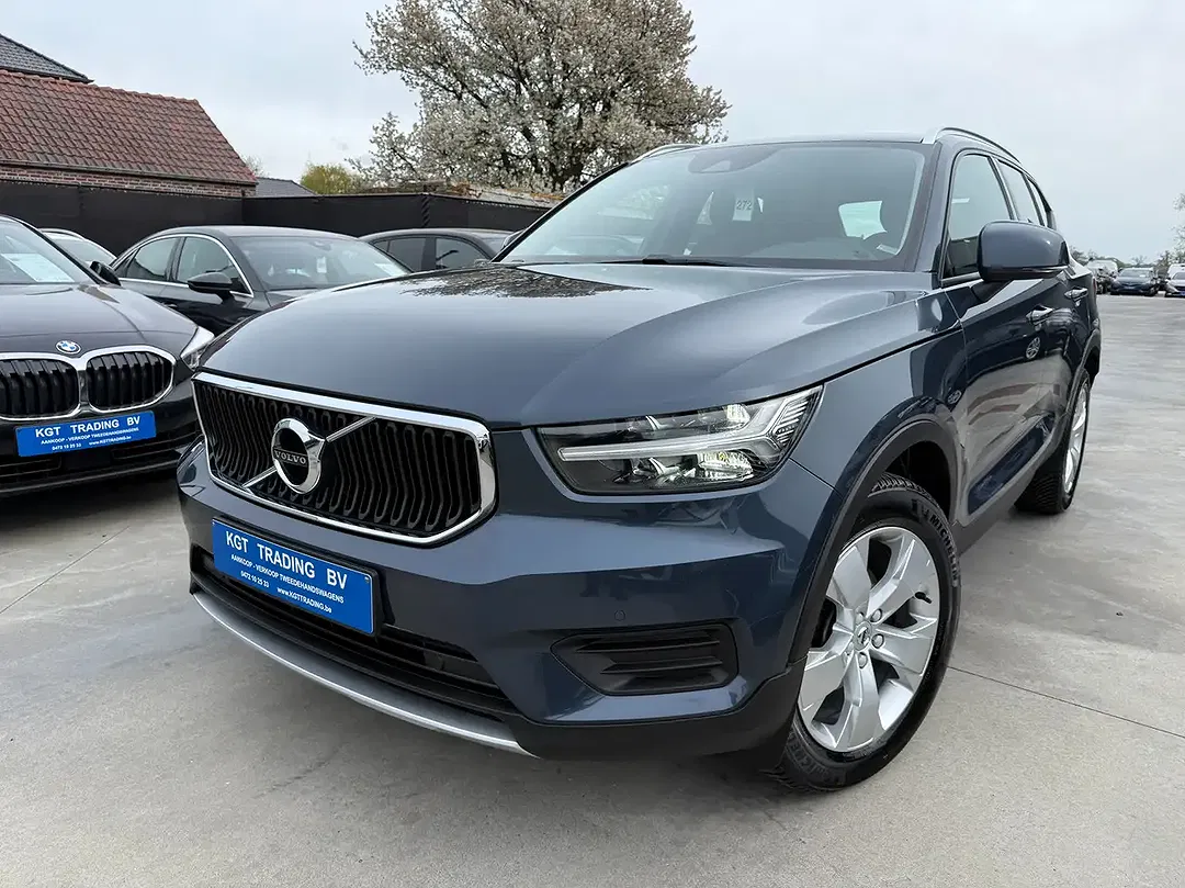 Volvo XC40 T2 1.5 - foto 1