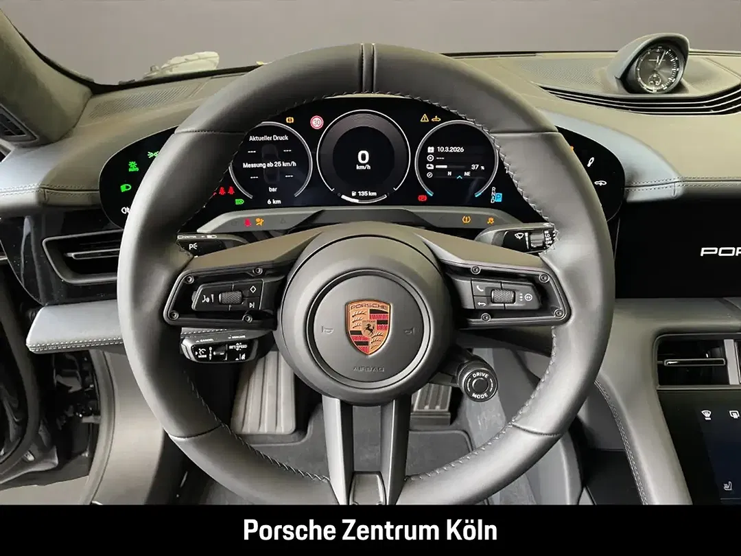 Porsche Taycan GTS - foto 15