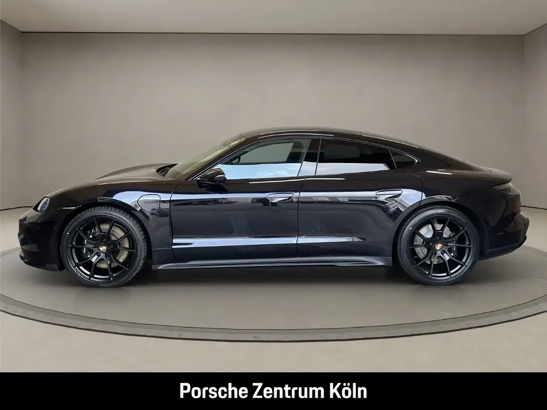 Porsche Taycan GTS - foto 2
