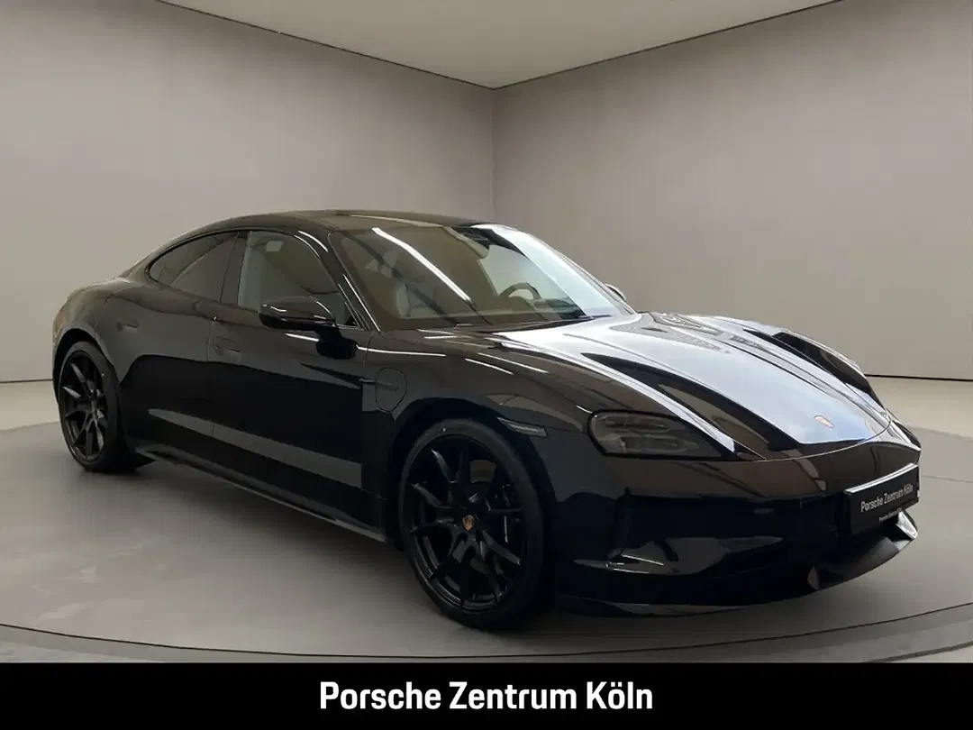 Porsche Taycan GTS - Thumbnail 7