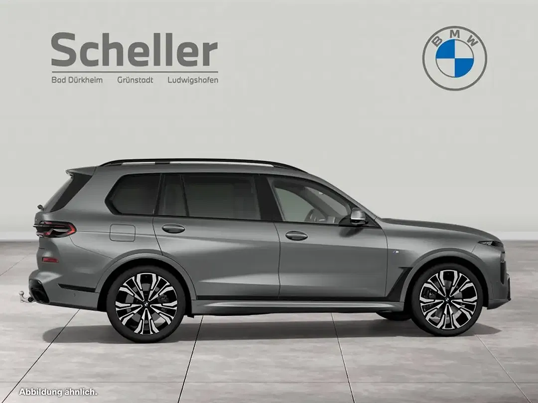 BMW X7 xDrive M - Thumbnail 8