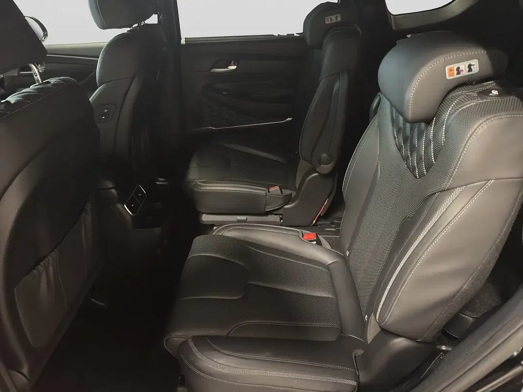 Hyundai SANTA FE Signature - Thumbnail 14