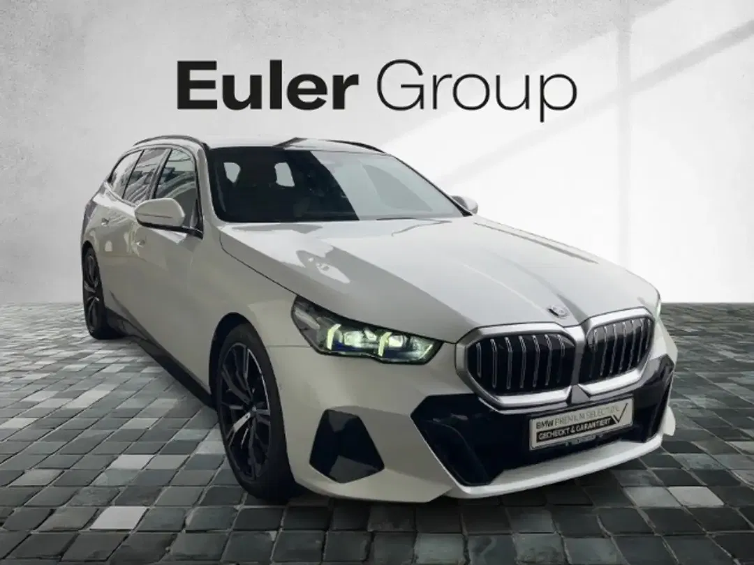 BMW 520 xDrive Touring M Sport - Thumbnail 5