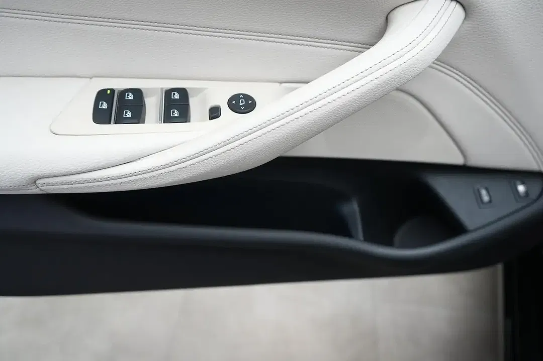 BMW 530 M - Thumbnail 34