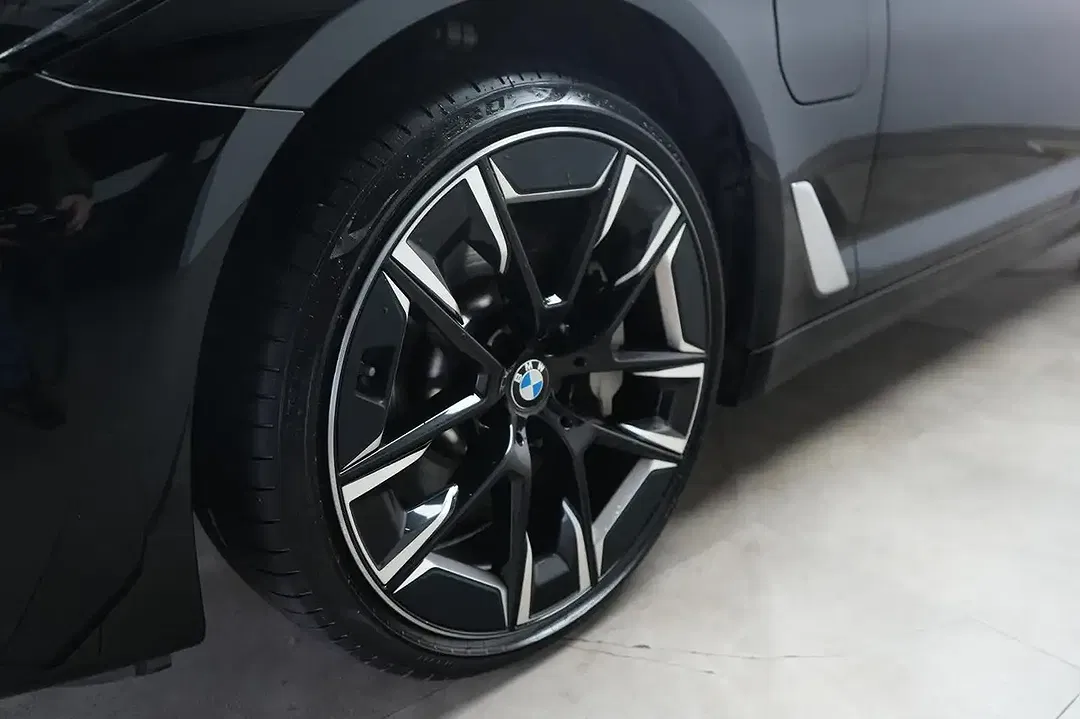 BMW 530 M - Thumbnail 35