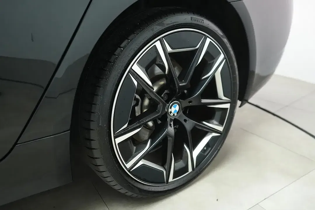 BMW 530 M - Thumbnail 36