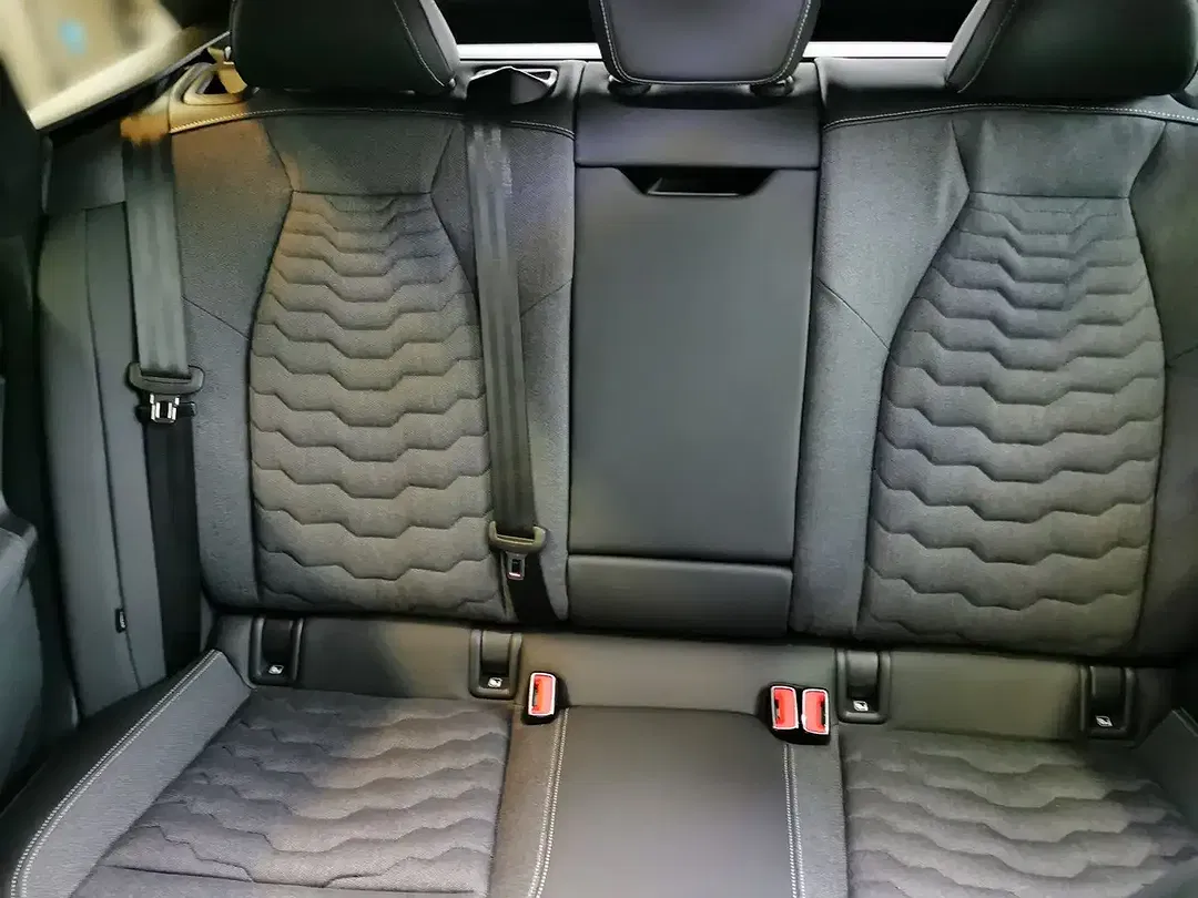 Audi A6 e-tron performance Avant S line plus - foto 14