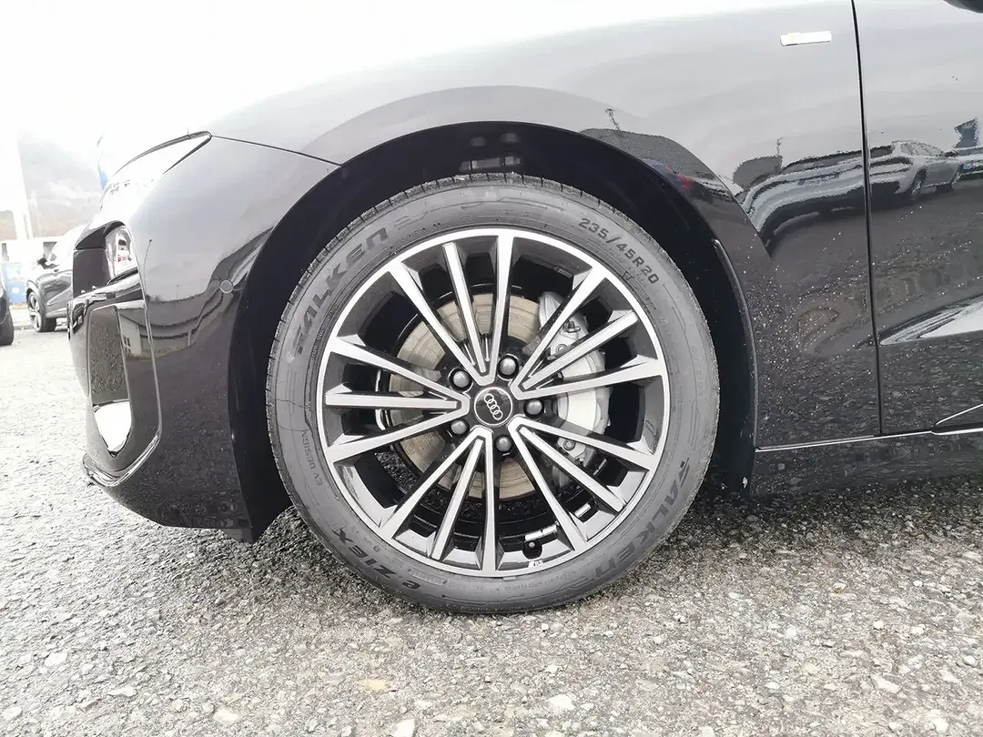 Audi A6 e-tron performance Avant S line plus - foto 2