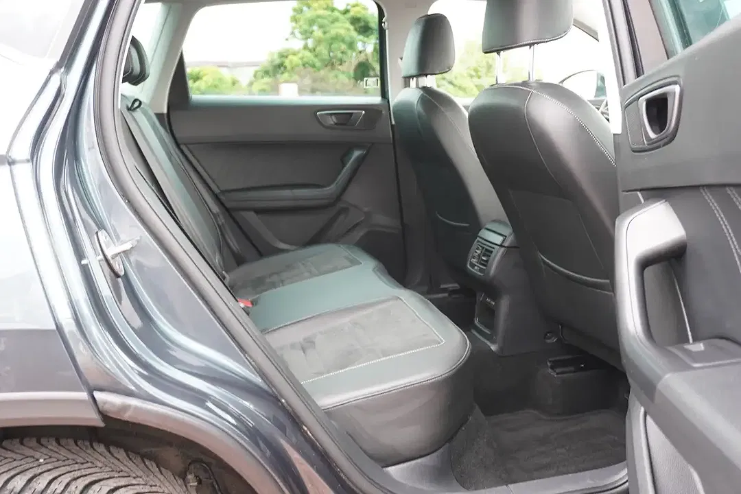 SEAT Ateca 1.5 TSI DSG FR - Thumbnail 9
