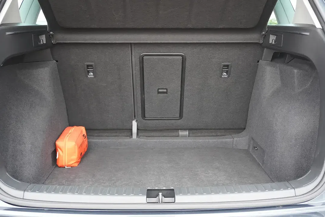 SEAT Ateca 1.5 TSI DSG FR - Thumbnail 10