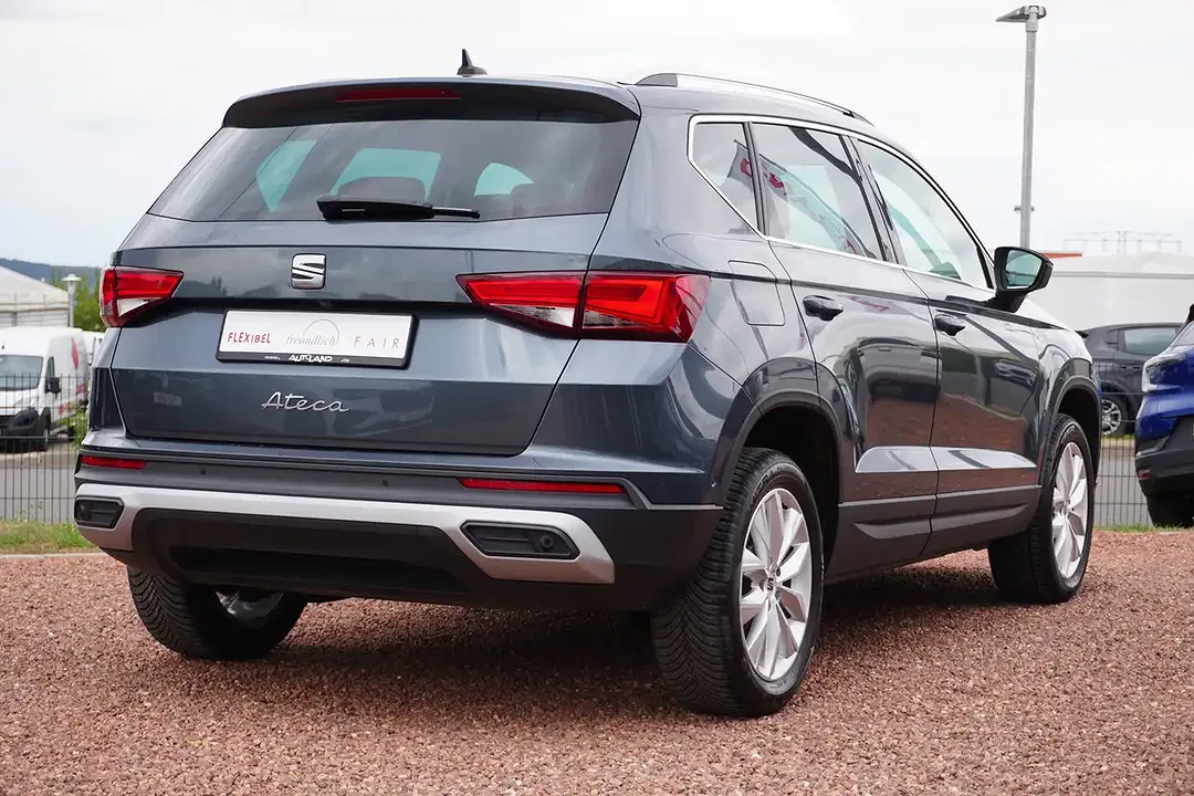 SEAT Ateca 1.5 TSI DSG FR - Thumbnail 3
