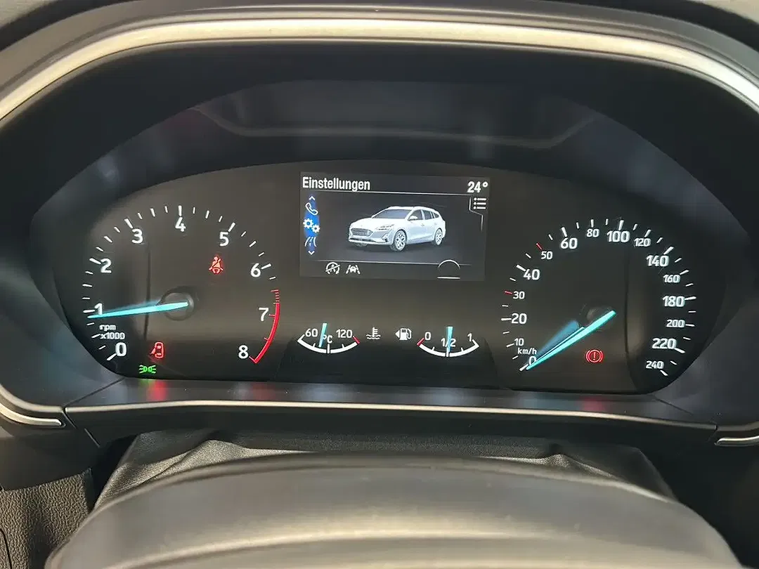 Ford Focus Cool & Connect - Thumbnail 17