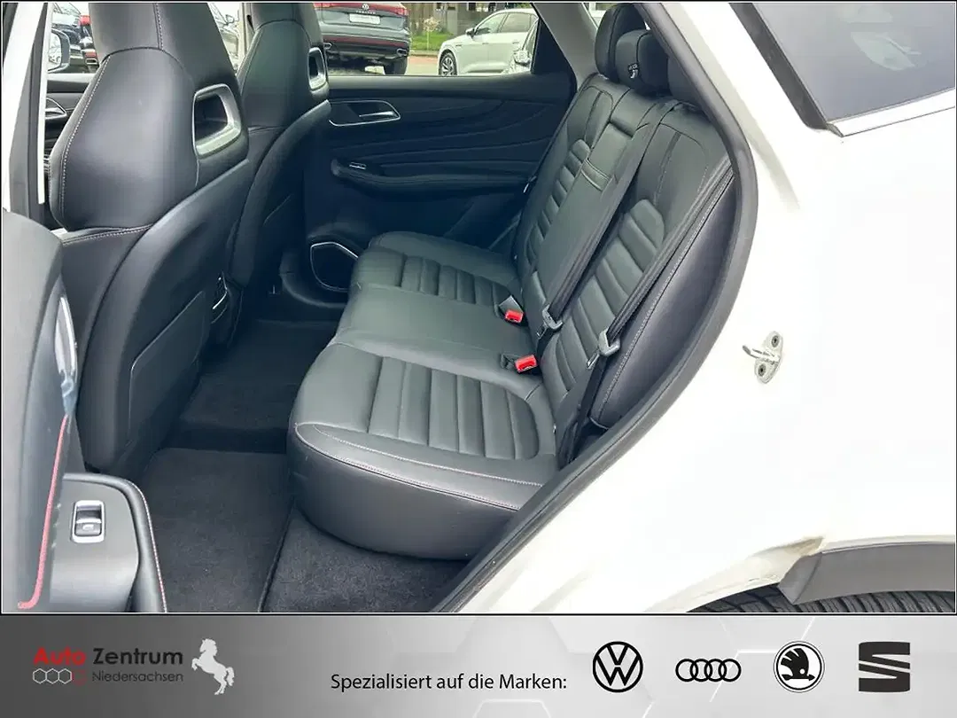 MG EHS PHEV Luxury - Thumbnail 14