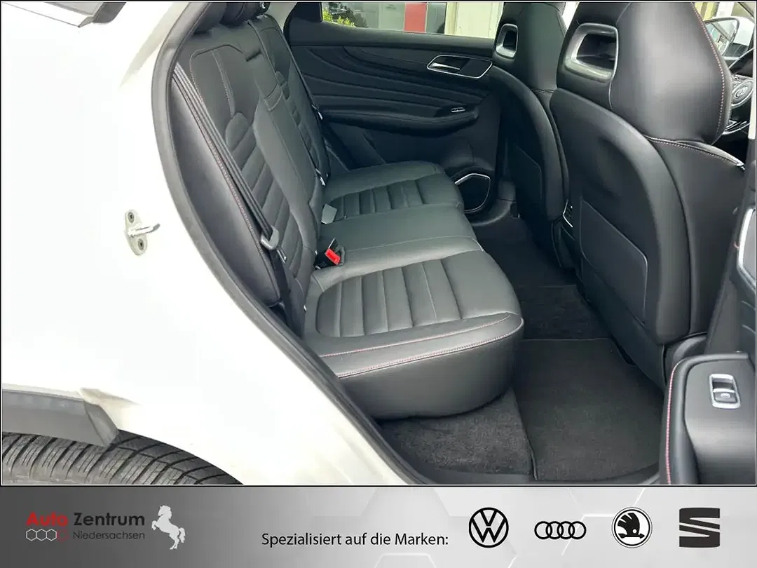 MG EHS PHEV Luxury - foto 15