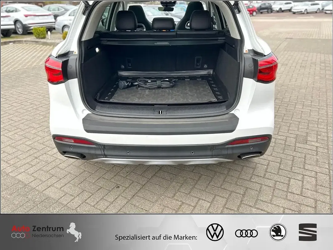 MG EHS PHEV Luxury - Thumbnail 8