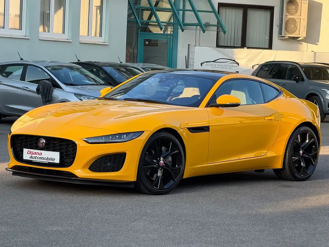 Jaguar F-Type P300 Coupe R-Dynamic - Afbeelding 1