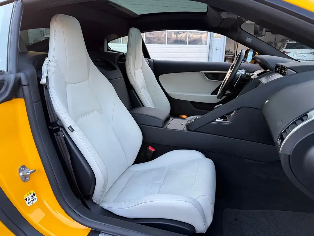 Jaguar F-Type P300 Coupe R-Dynamic - Thumbnail 12