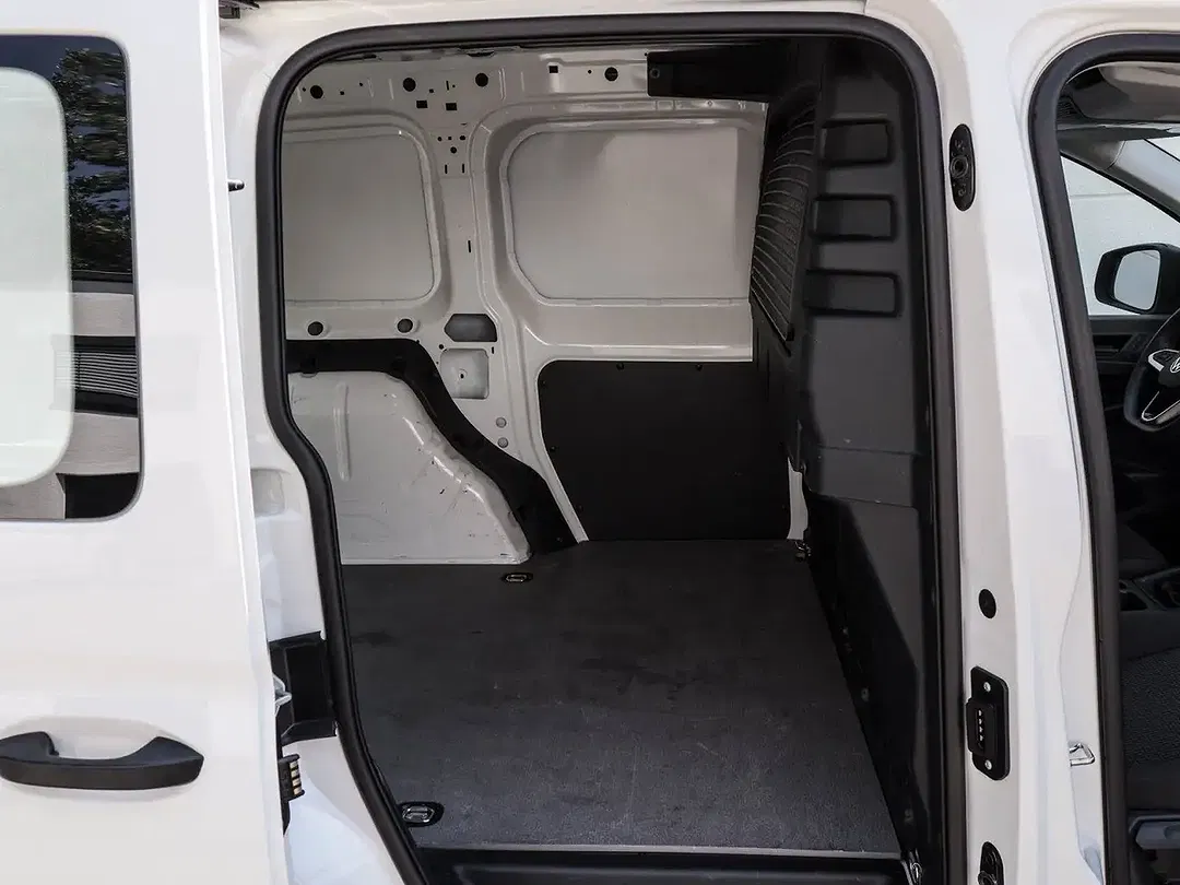 Volkswagen Caddy TDI Cargo - Thumbnail 4