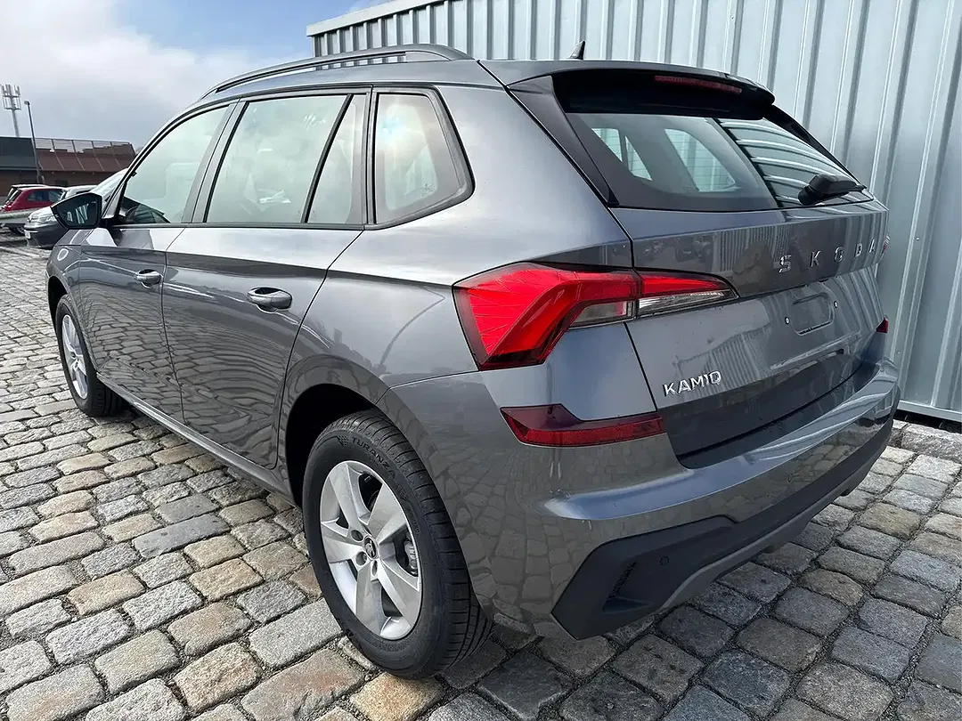 Skoda Kamiq 1.0 TSI DSG 130 Years Premium Edition - Thumbnail 2