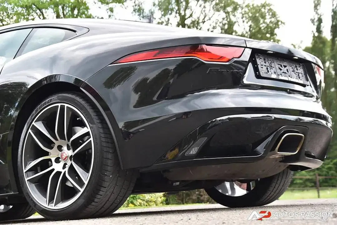 Jaguar F-Type P300 2.0 Coupe R-Dynamic - Thumbnail 9