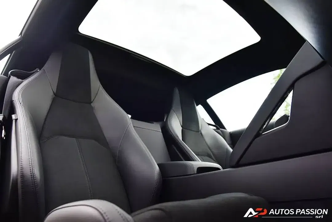 Jaguar F-Type P300 2.0 Coupe R-Dynamic - Thumbnail 13