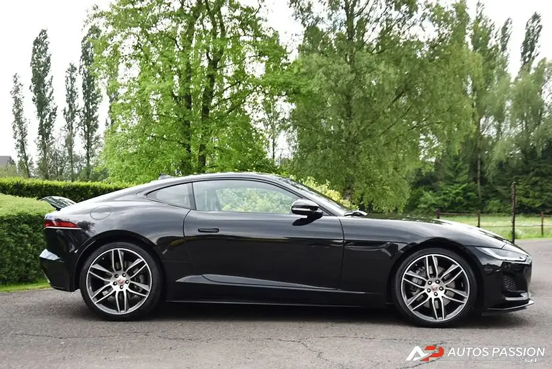 Jaguar F-Type P300 2.0 Coupe R-Dynamic - foto 2
