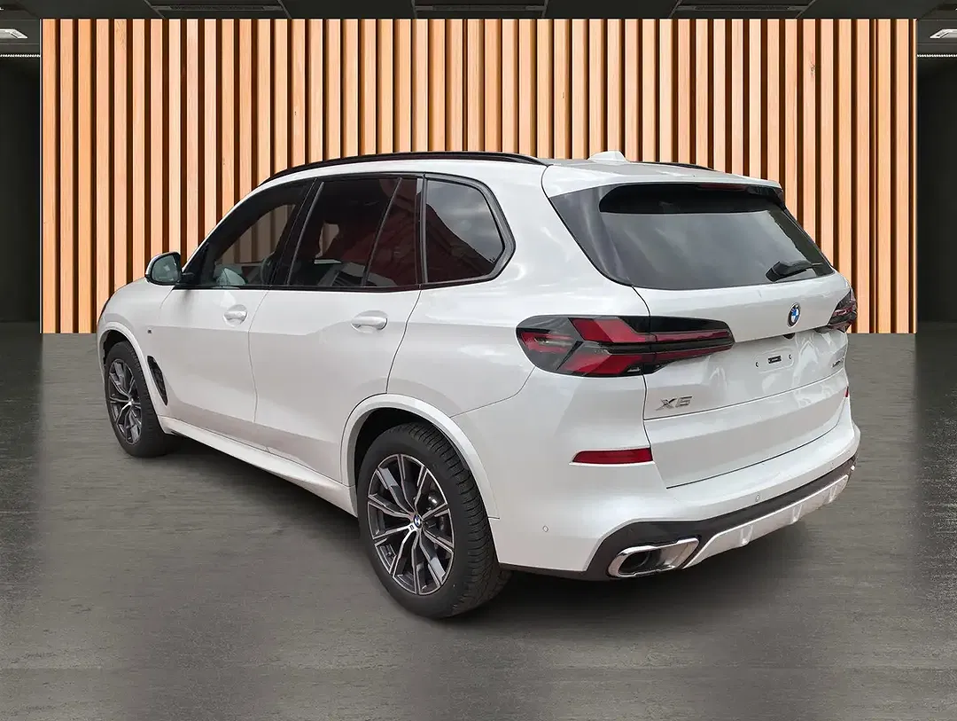 BMW X5 xDrive M Sport - Thumbnail 9