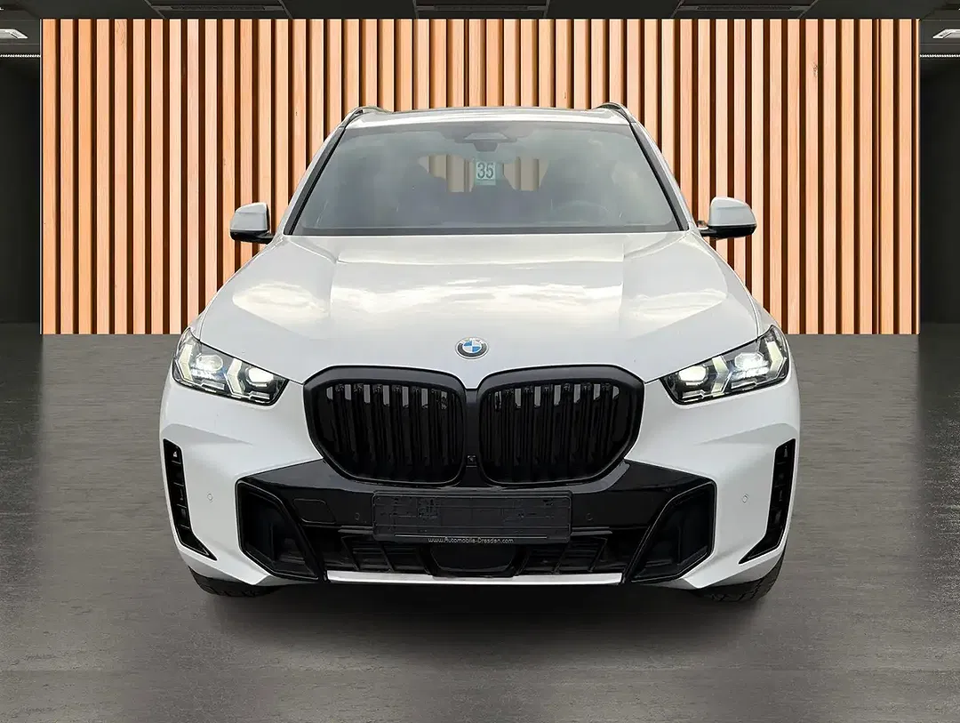 BMW X5 xDrive M Sport - Thumbnail 3