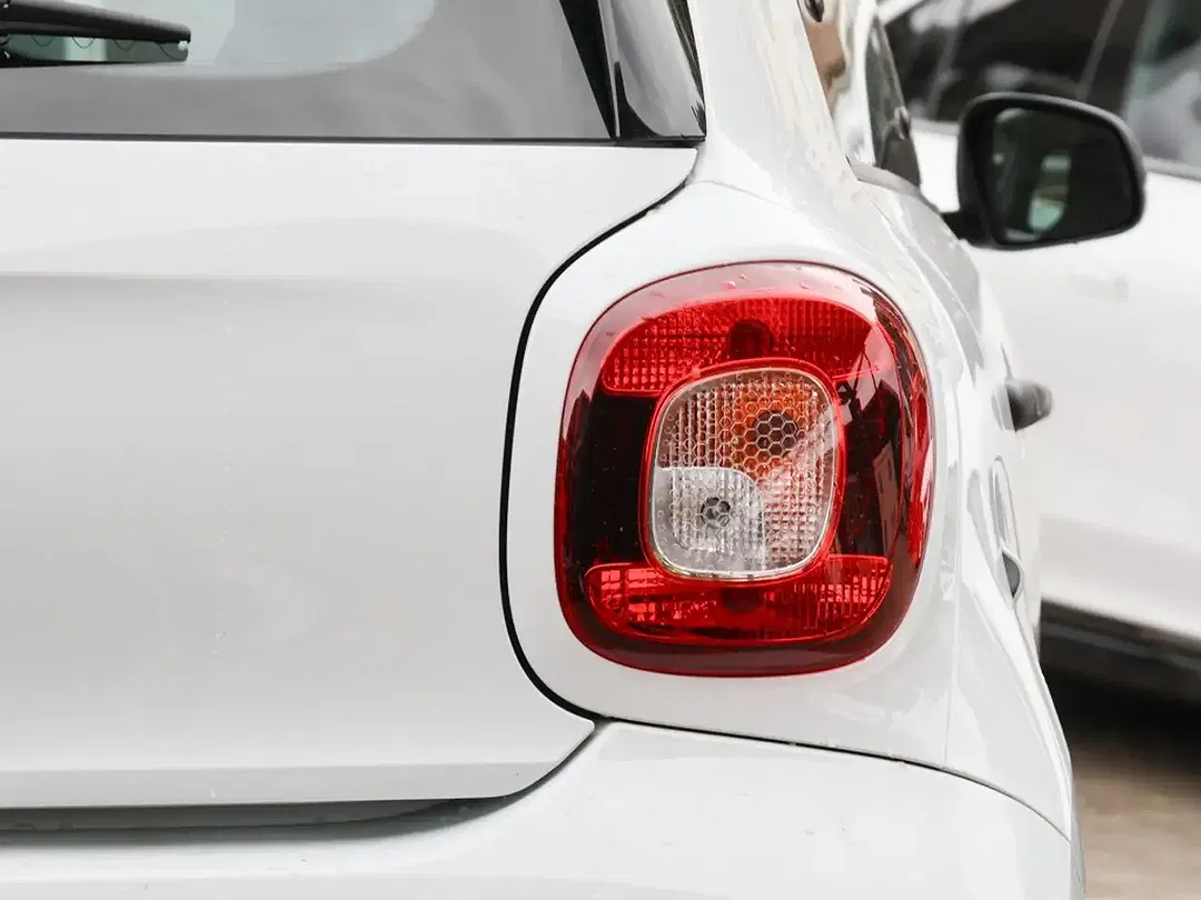 smart forFour - Thumbnail 10