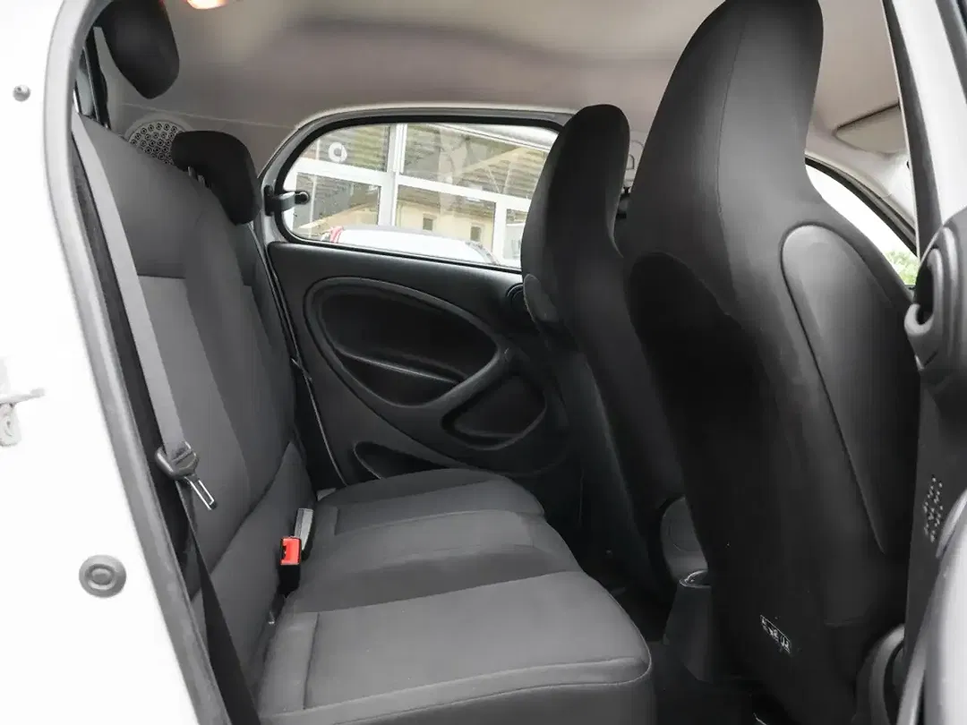 smart forFour - Thumbnail 6