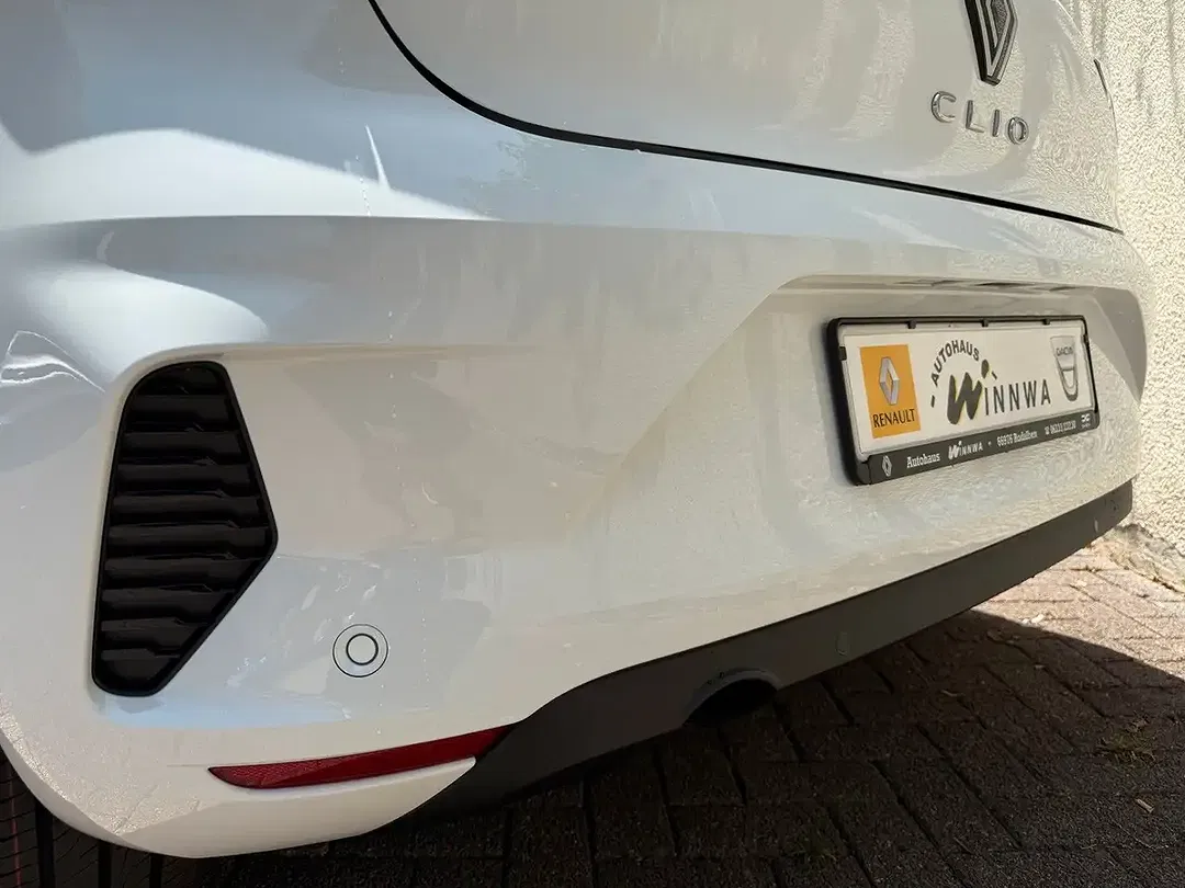 Renault Clio TCe Evolution - Thumbnail 15