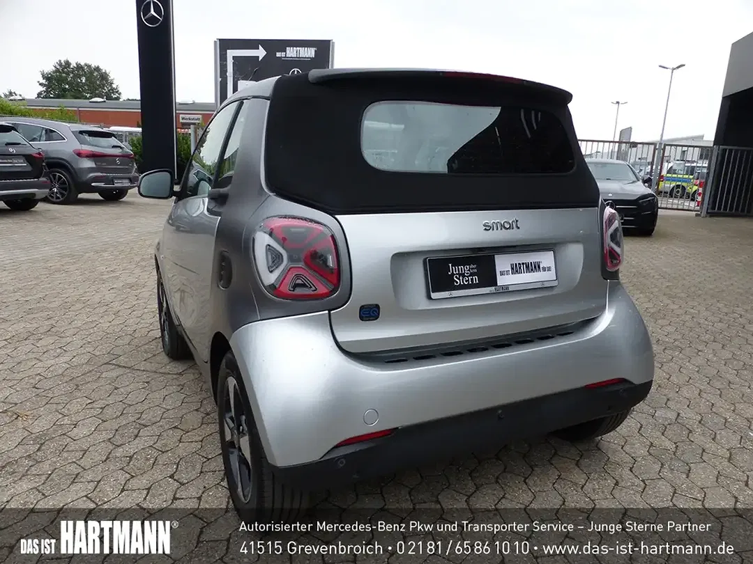 smart forTwo - Thumbnail 4