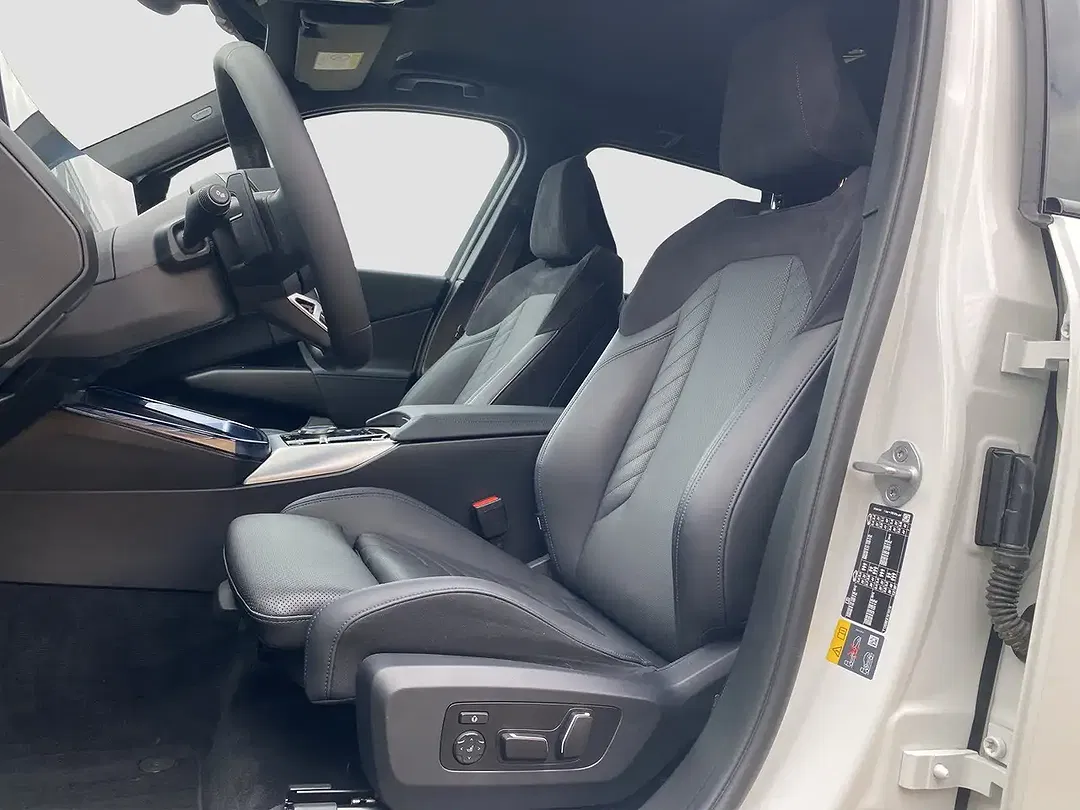 BMW X3 xDrive M Sport Pro - Thumbnail 11