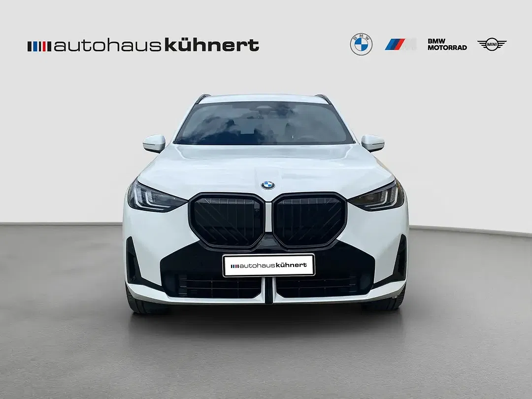 BMW X3 xDrive M Sport Pro - Thumbnail 3