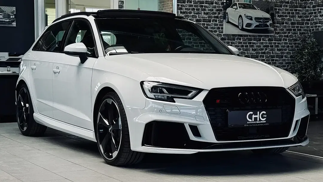 Audi RS3 2.5 TFSI RS Sportback - foto 1