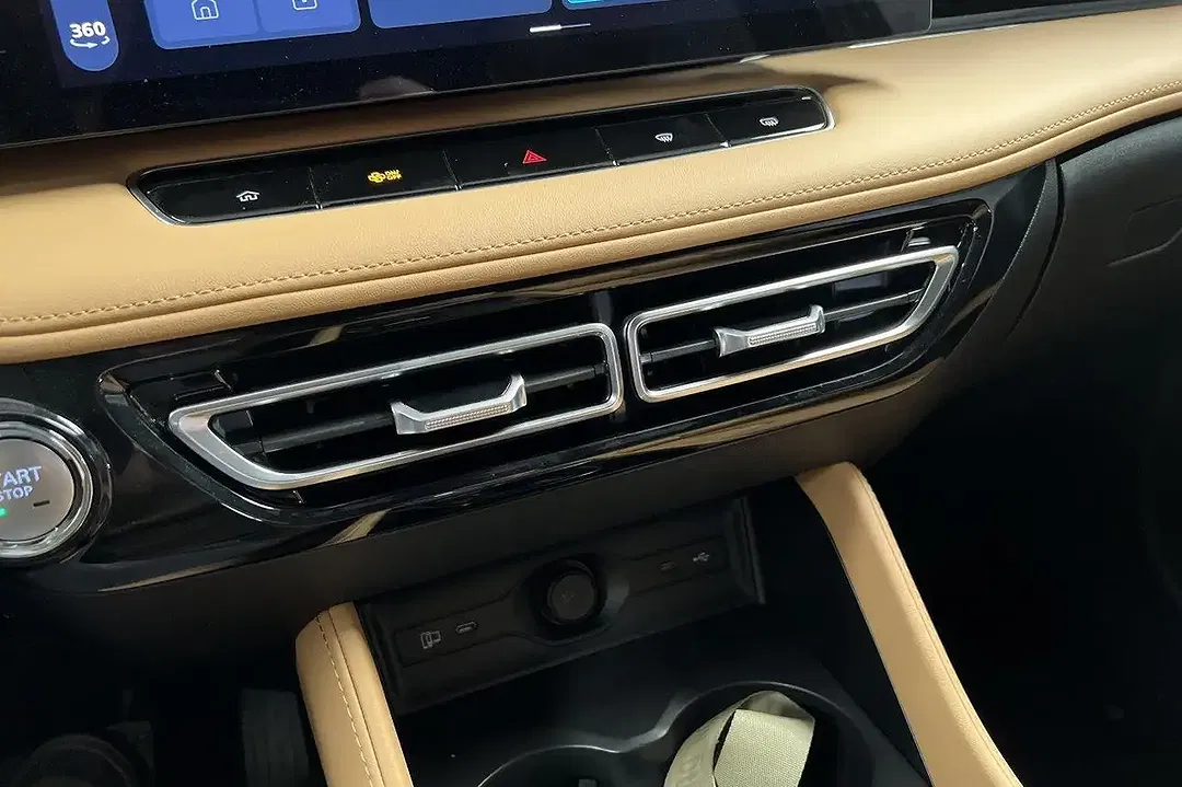 MG HS Hybrid Luxury - foto 14