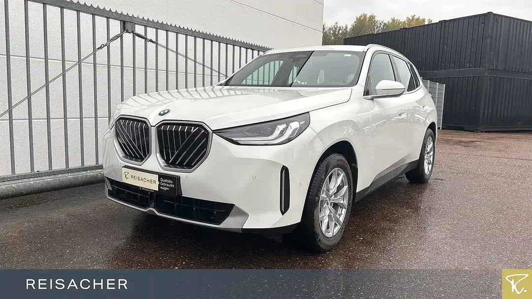BMW X3 xDrive - Thumbnail 1
