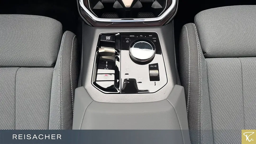 BMW X3 xDrive - Thumbnail 11
