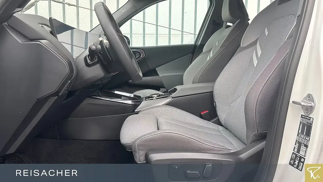 BMW X3 xDrive - Thumbnail 4