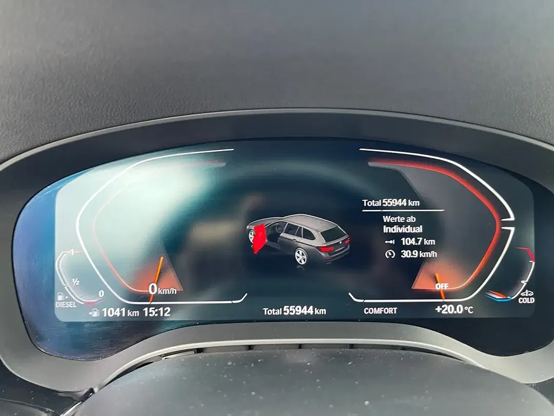 BMW 520 xDrive Touring - Thumbnail 15