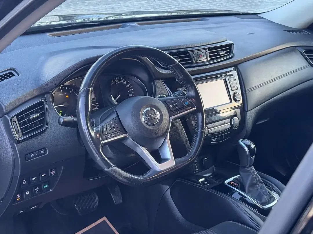 Nissan X-Trail 4x4 N-Tec - Thumbnail 12