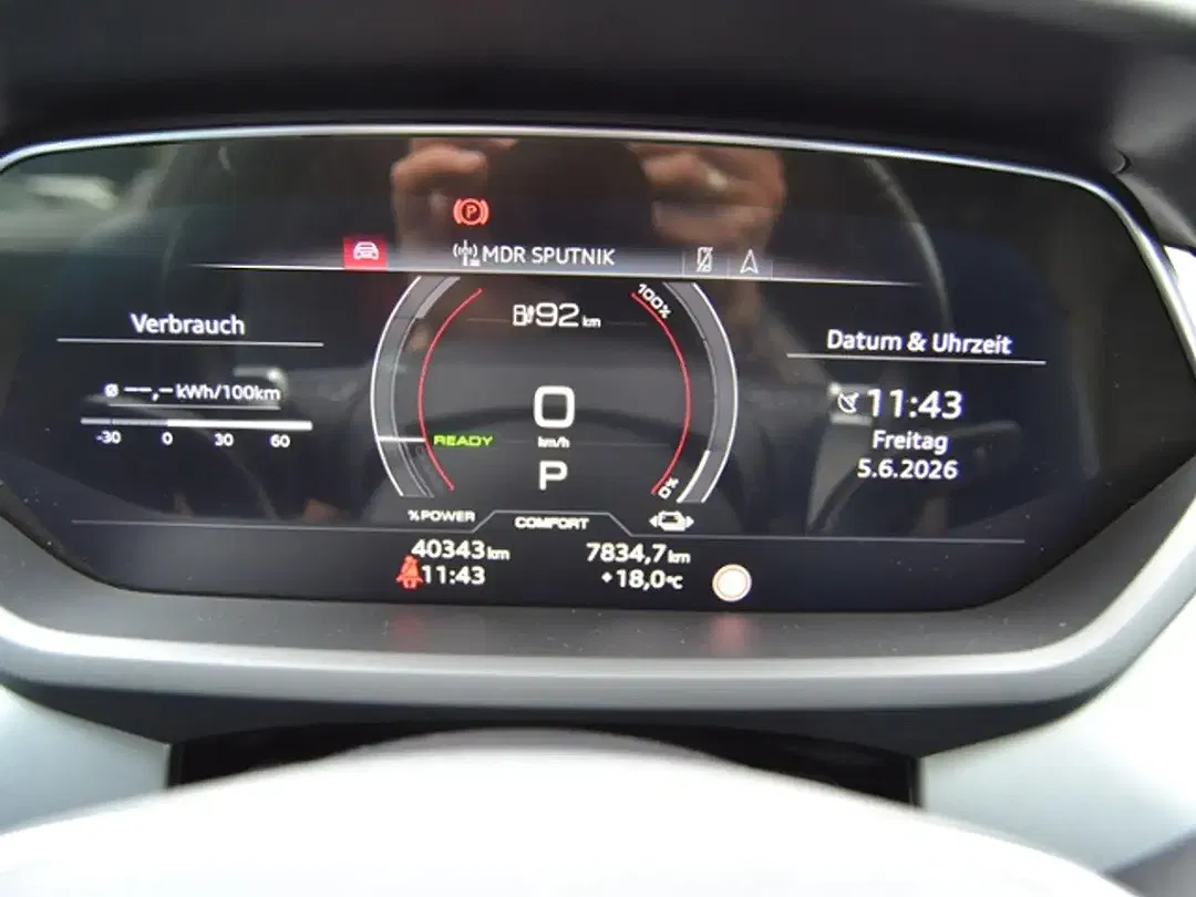 Audi e-tron GT quattro - Thumbnail 12